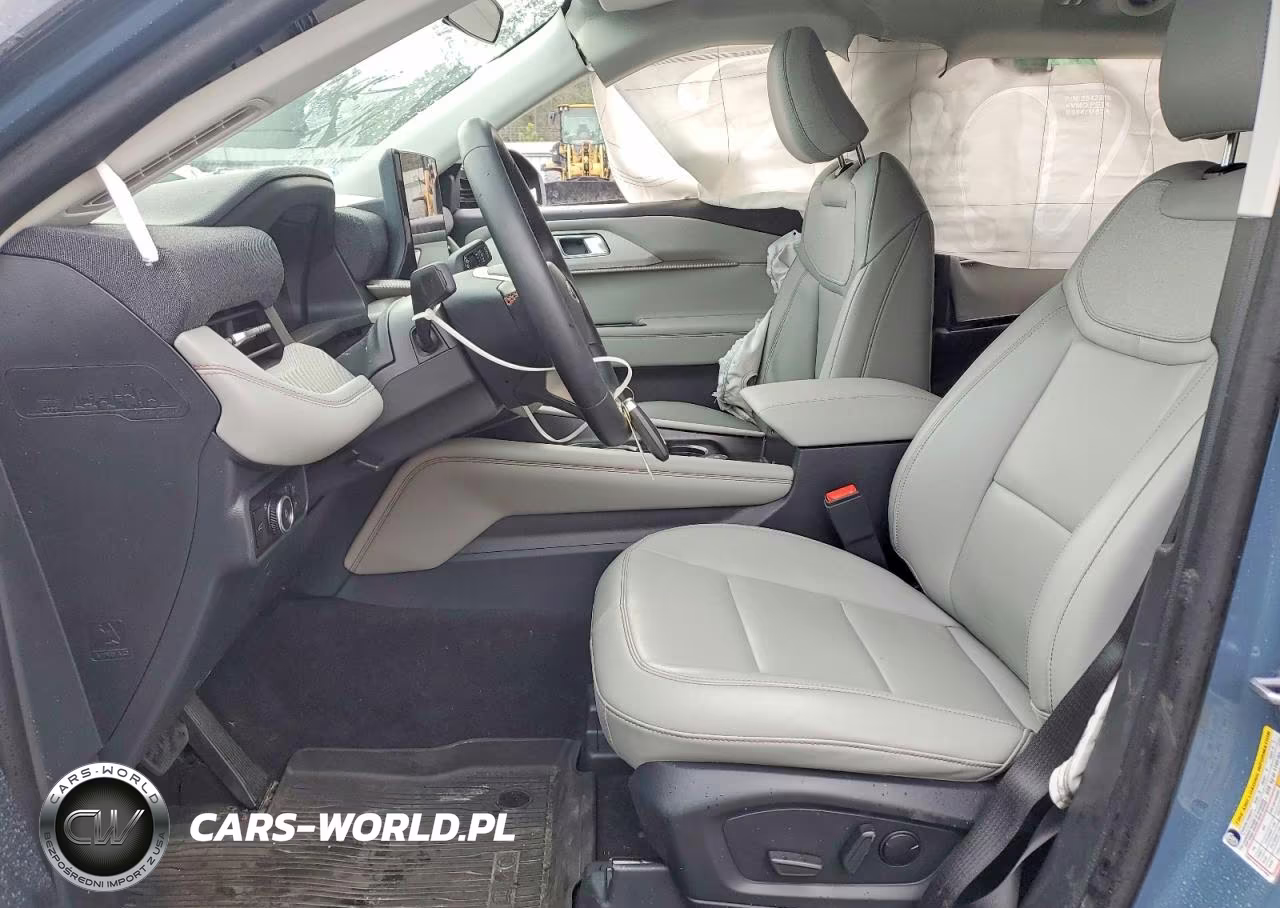 2025 Ford Explorer Active VIN:1FMUK8DH4SGB18942 - 7