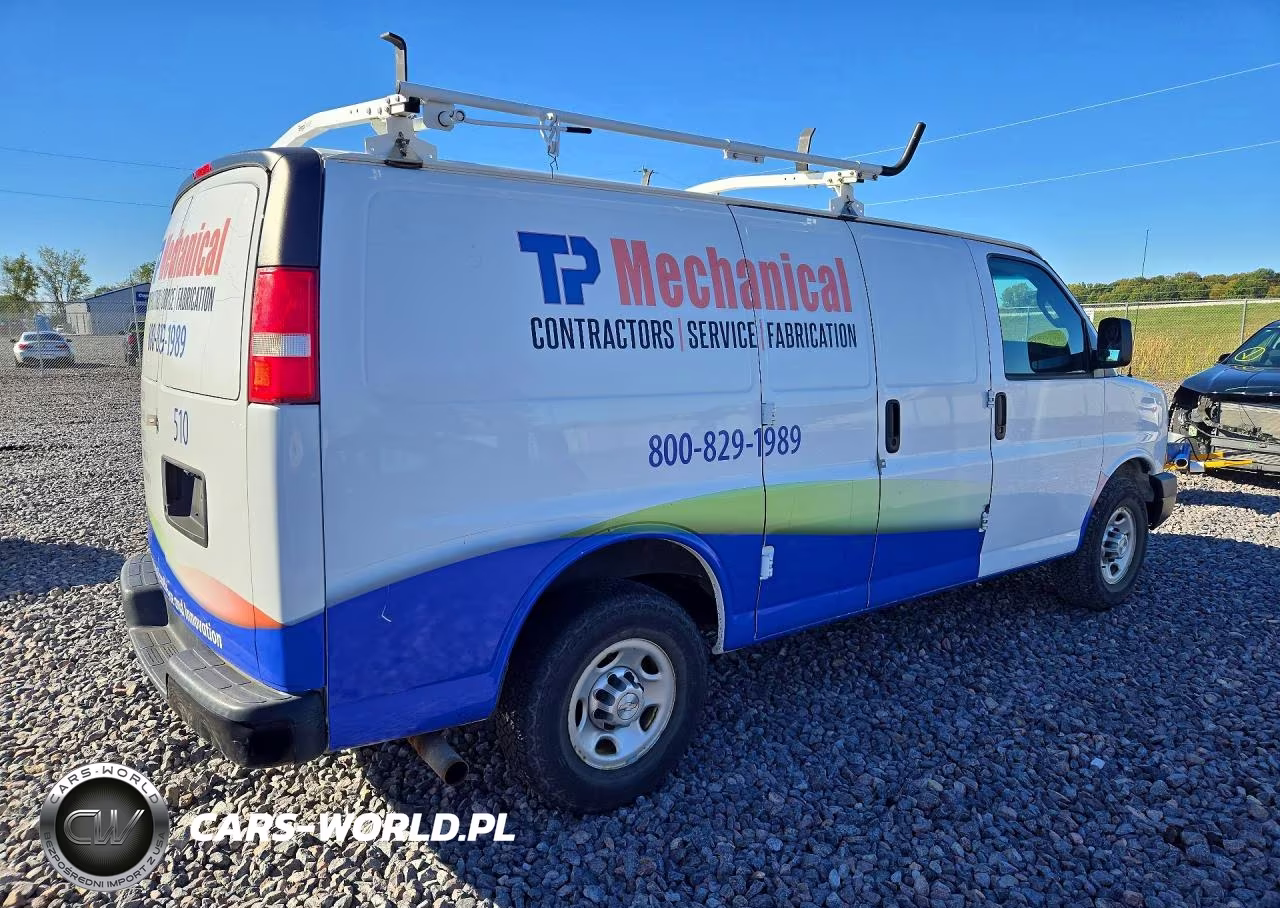 2016 Chevrolet Express G2500 VIN:1GCWGAFF9G1119614 - 3