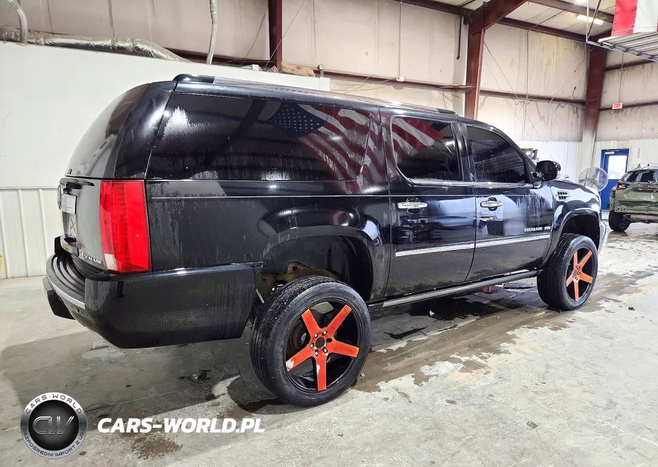 2014 Cadillac Escalade Esv Platinum VIN:1GYS4KEF4ER201421 - 3