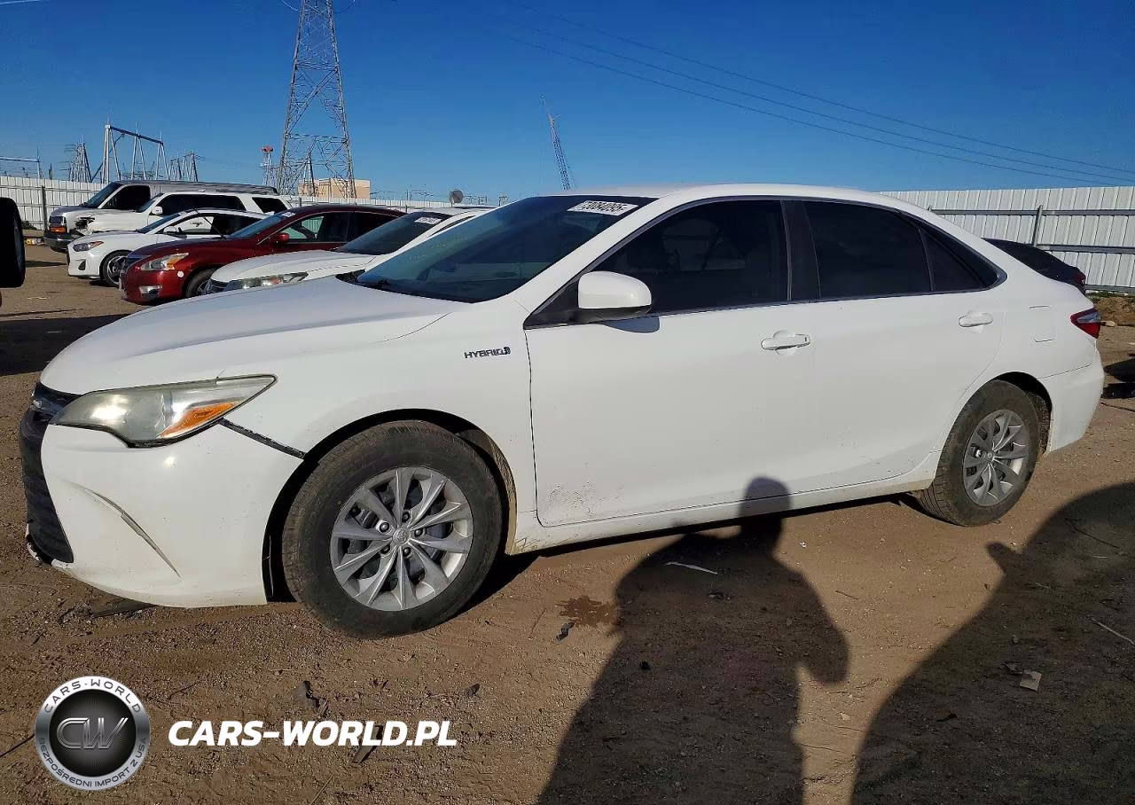 2015 Toyota Camry Hybrid Le