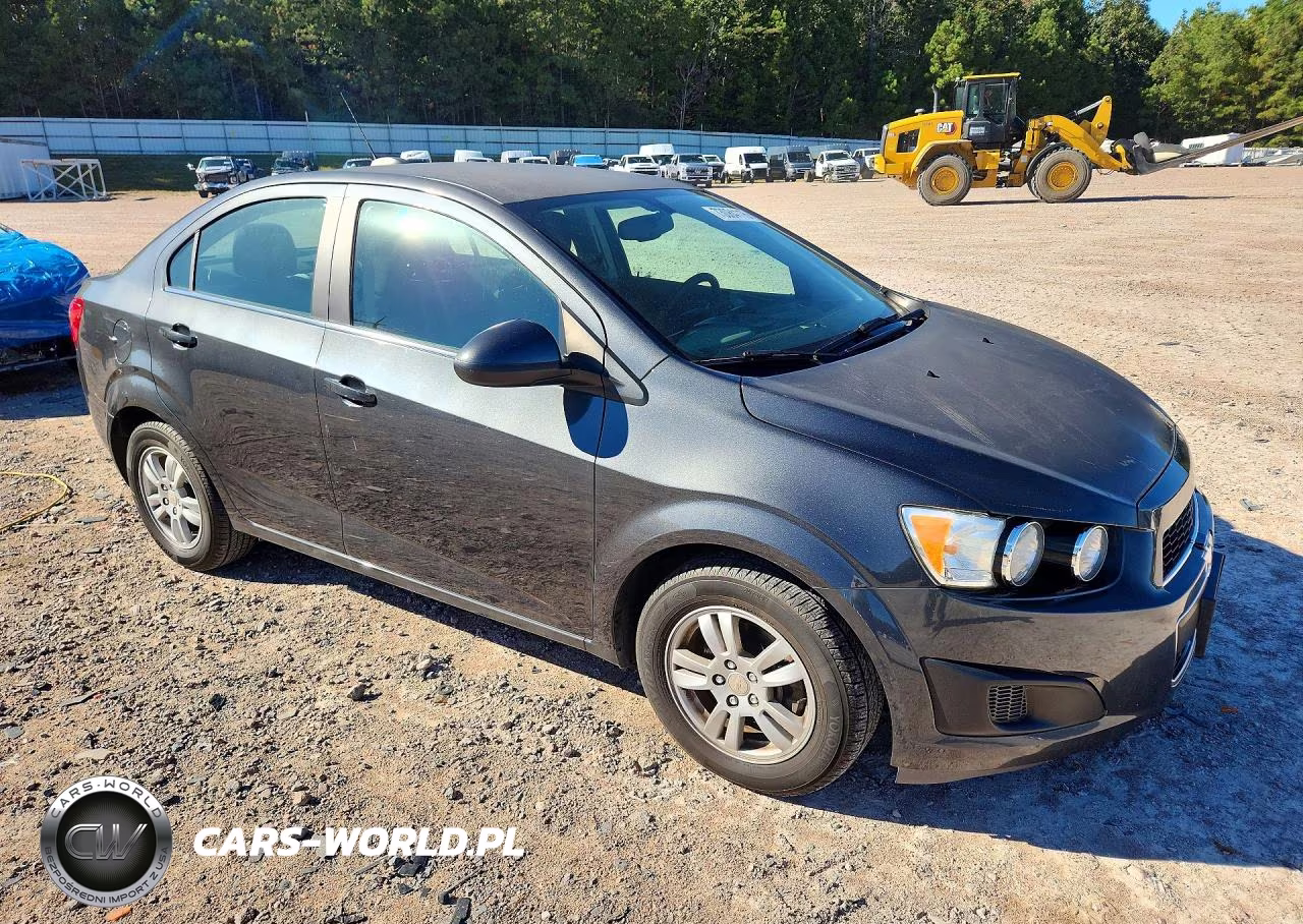 2016 Chevrolet Sonic Lt VIN:1G1JC5SH4G4174452 - 4