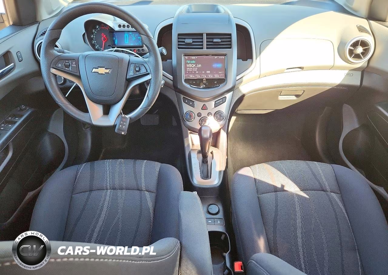 2016 Chevrolet Sonic Lt VIN:1G1JC5SH4G4174452 - 8