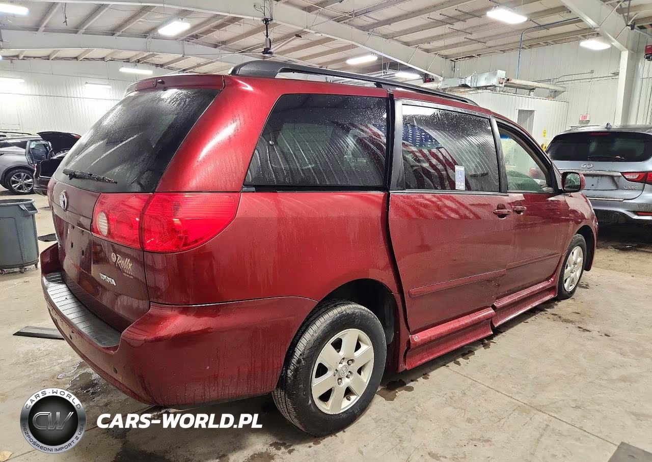 2007 Toyota Sienna Xle VIN:5TDZK22CX7S082055 - 3