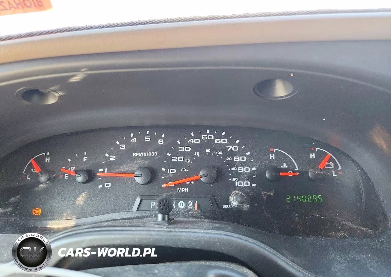 2005 Ford Econoline E150 Van VIN:1FDRE14L95HB24713 - 9