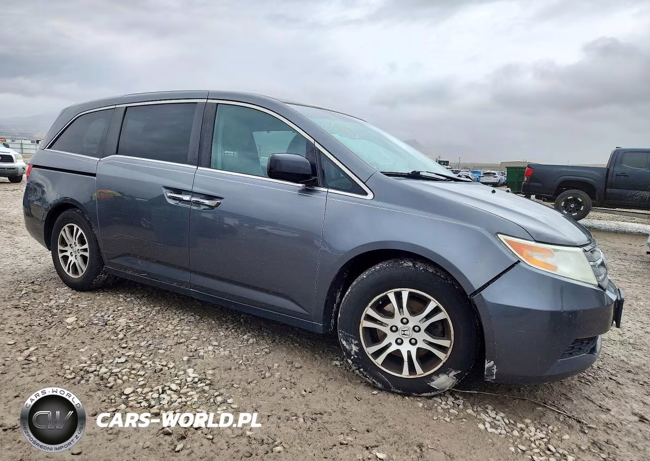 2012 Honda Odyssey Exl VIN:5FNRL5H61CB124210 - 4