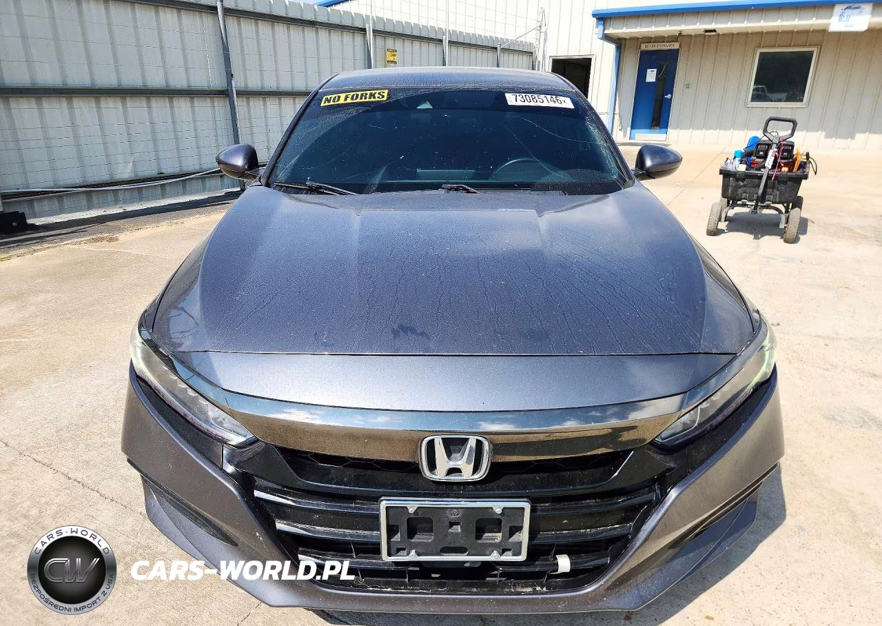 2018 Honda Accord Sport VIN:1HGCV1F30JA163198 - 5