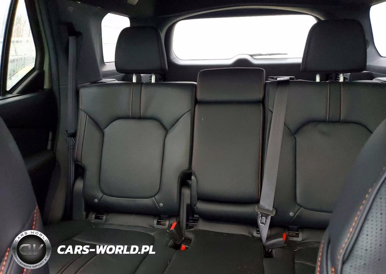 2026 Honda Passport Trailsport Elite VIN:5FNYF9H85TB093880 - 10