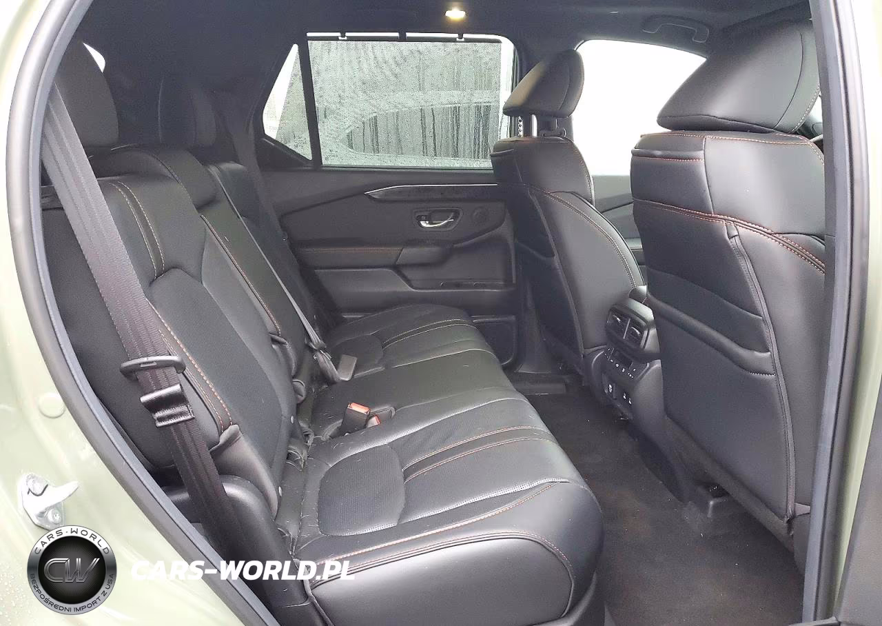 2026 Honda Passport Trailsport Elite VIN:5FNYF9H85TB093880 - 11