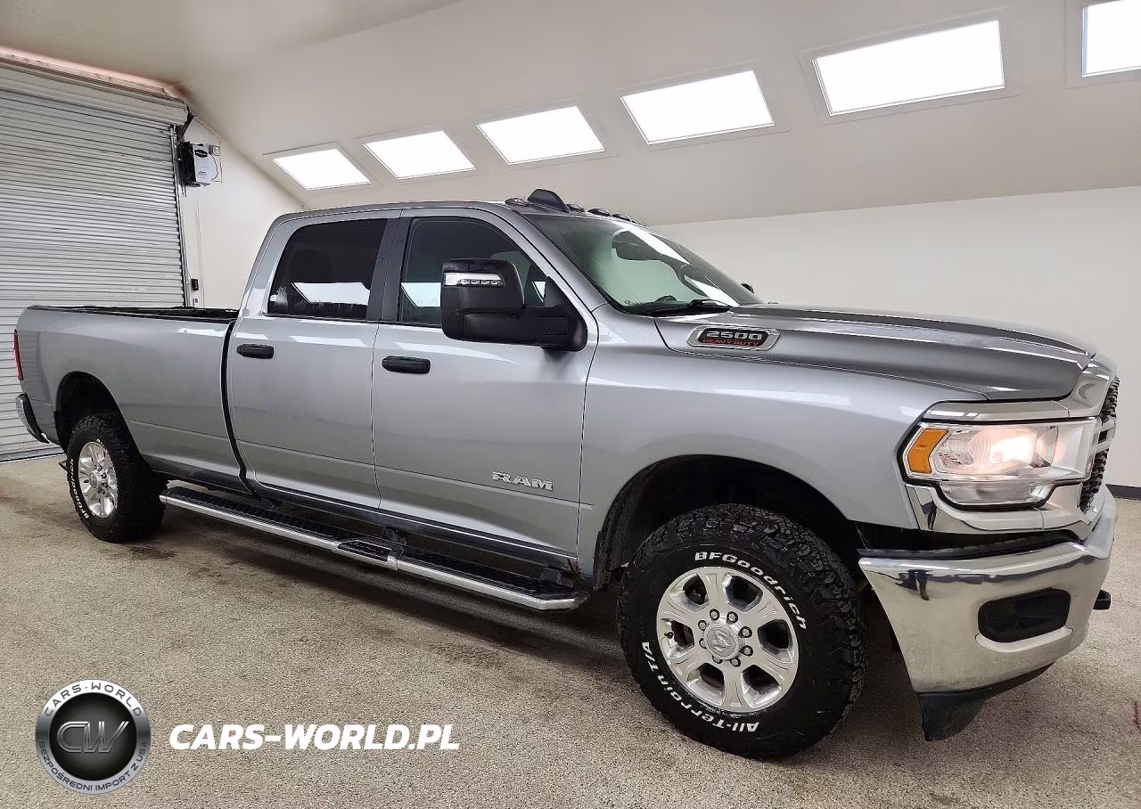 2023 Ram 2500 Big Horn VIN:3C6UR5JJ9PG576243 - 4