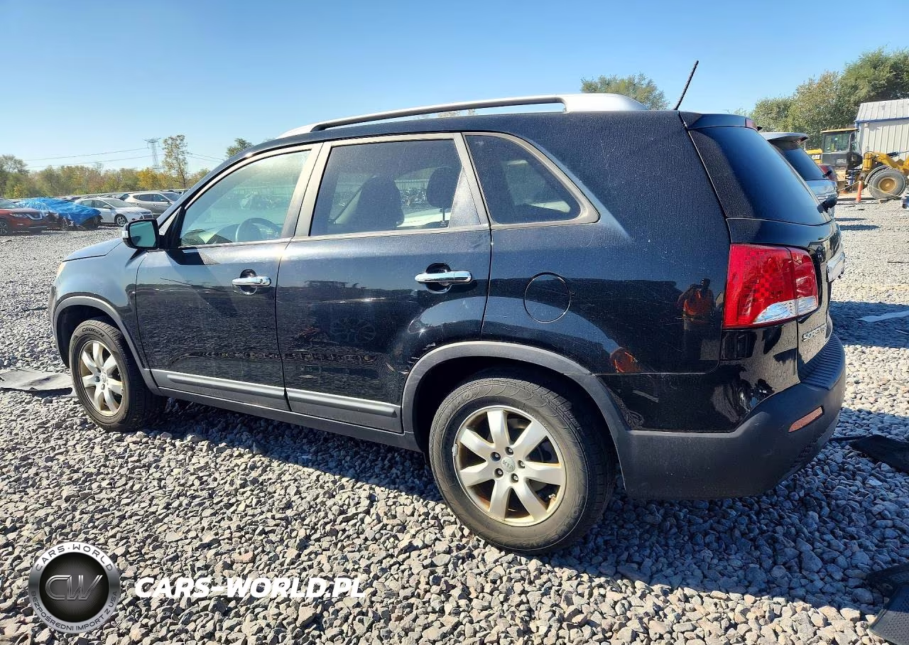 2013 Kia Sorento Lx VIN:5XYKT3A6XDG381747 - 2