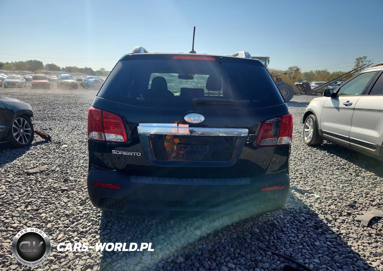 2013 Kia Sorento Lx VIN:5XYKT3A6XDG381747 - 6