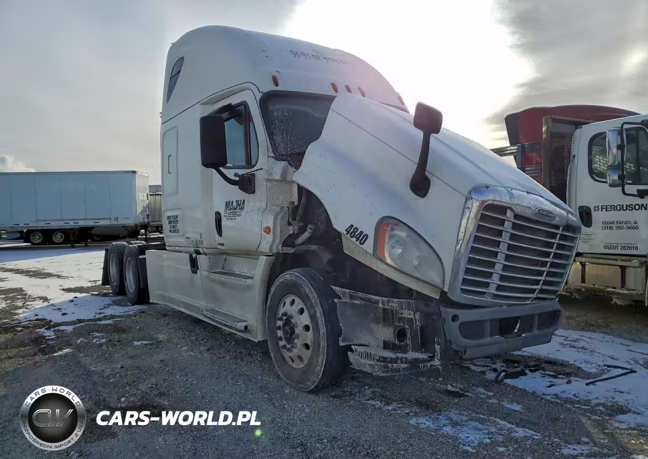 2016 Freightliner Cascadia 125 Semi Truck
