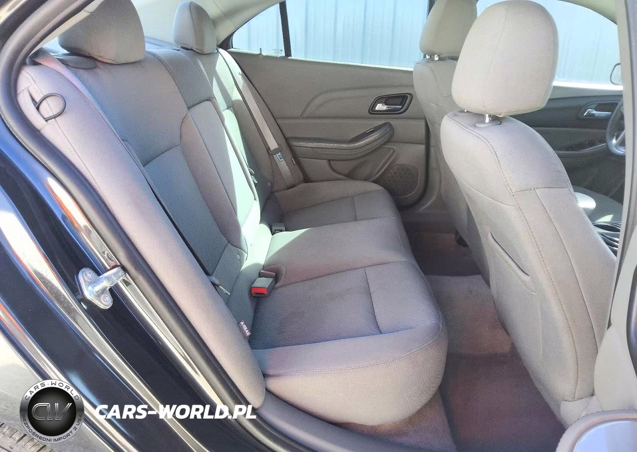 2014 Chevrolet Malibu Ls VIN:1G11A5SL8EF125931 - 10