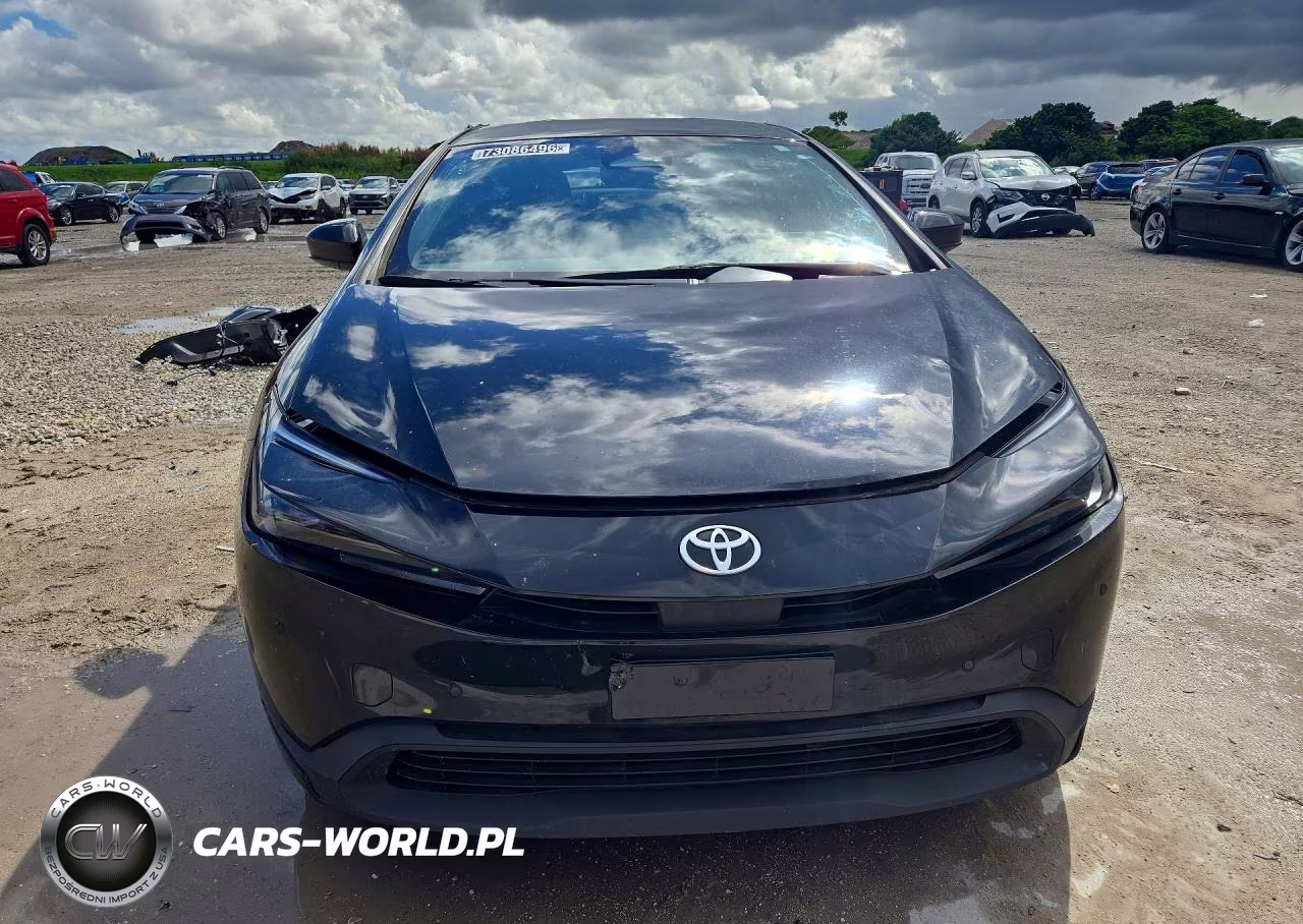 2024 Toyota Prius Le VIN:JTDACAAU8R3043676 - 5