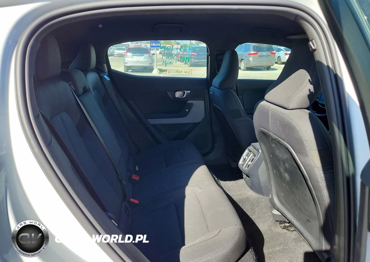 2023 Polestar 2 VIN:YSMEG3KA7PL146482 - 10