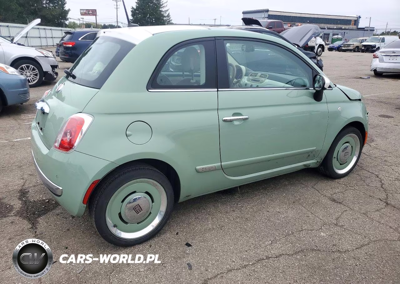 2015 Fiat 500 Lounge VIN:3C3CFFCRXFT514124 - 3
