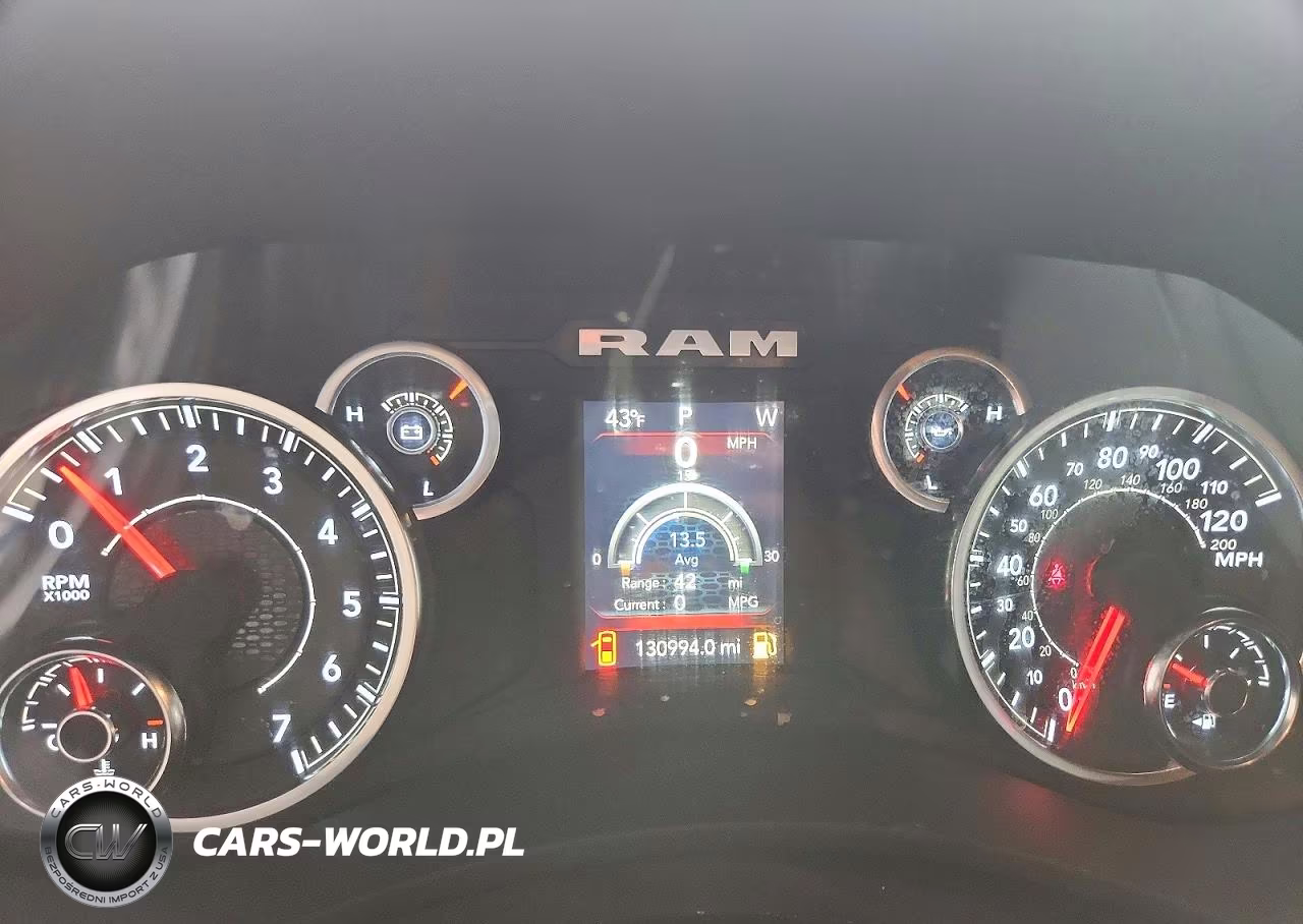 2023 Ram 2500 Big Horn VIN:3C6UR5JJ0PG586823 - 9