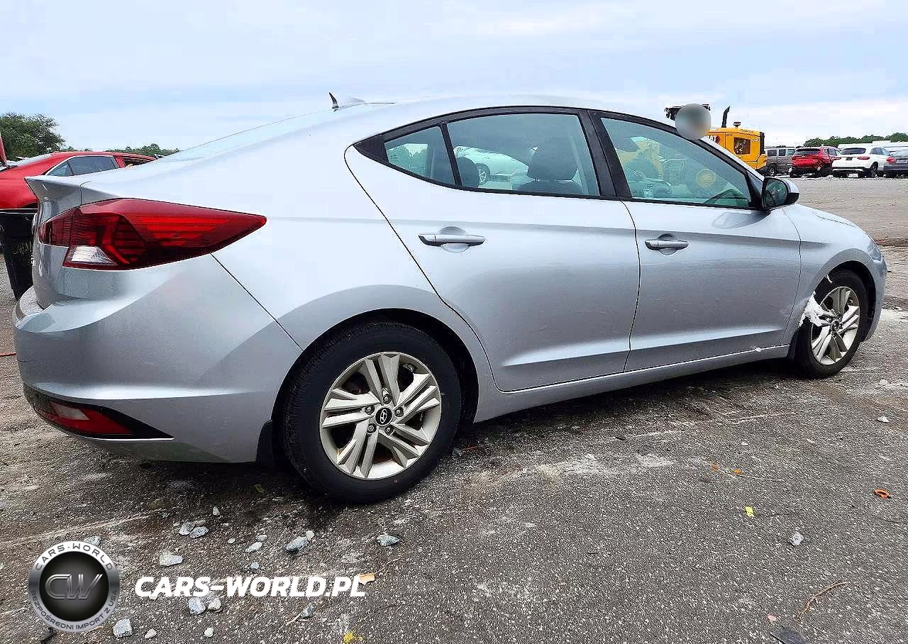 2020 Hyundai Elantra Sel VIN:5NPD84LF4LH564744 - 3