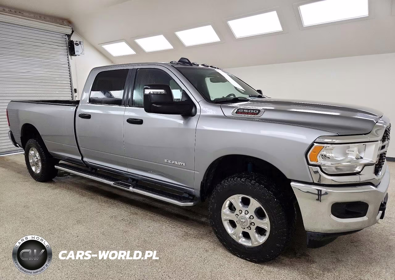 2023 Ram 2500 Big Horn VIN:3C6UR5JJ7PG576208 - 4