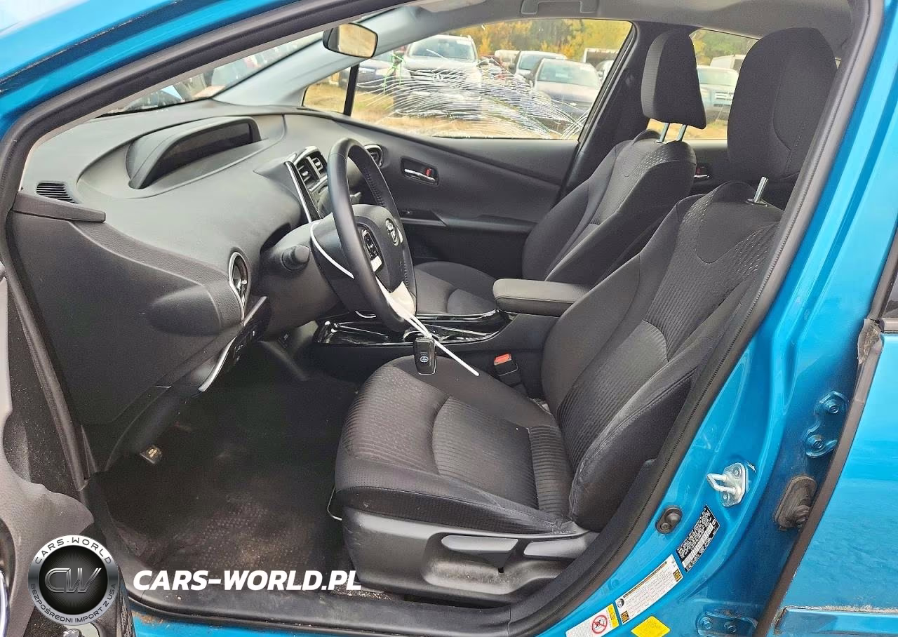 2018 Toyota Prius Prime Plus VIN:JTDKARFP8J3087080 - 7