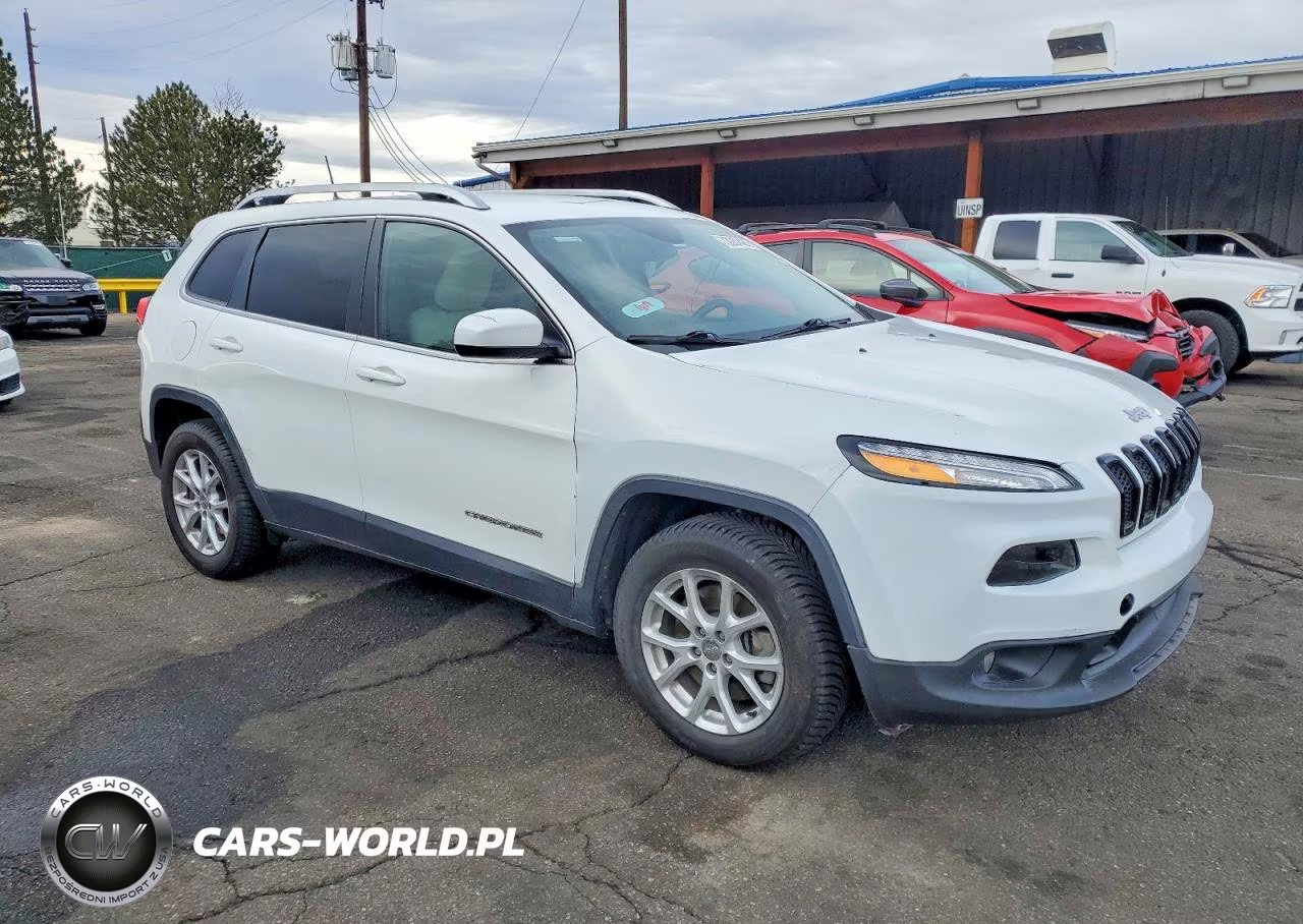 2017 JEEP CHEROKEE LATITUDE VIN:1C4PJMCS7HW555326 - 4