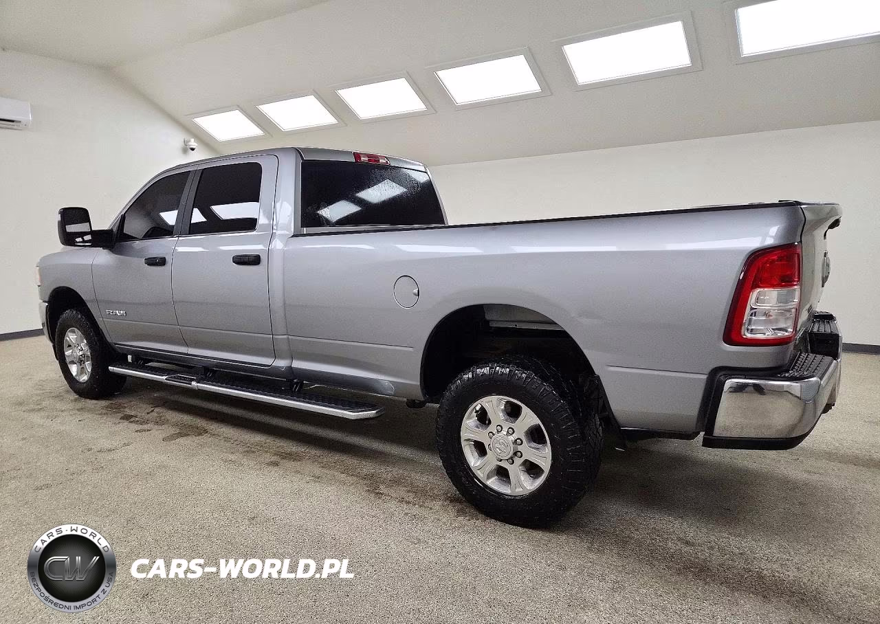 2023 Ram 2500 Big Horn VIN:3C6UR5JJ2PG562085 - 2