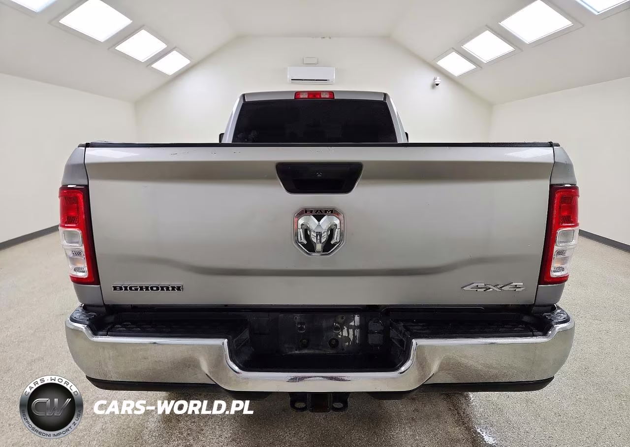2023 Ram 2500 Big Horn VIN:3C6UR5JJ2PG562085 - 6