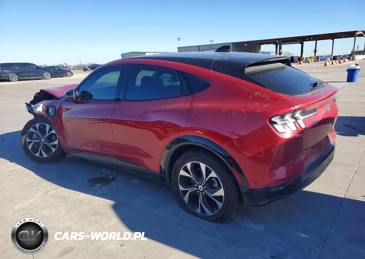 2021 Ford Mustang Mach-E Premium VIN:3FMTK3SU8MMA27387 - 2