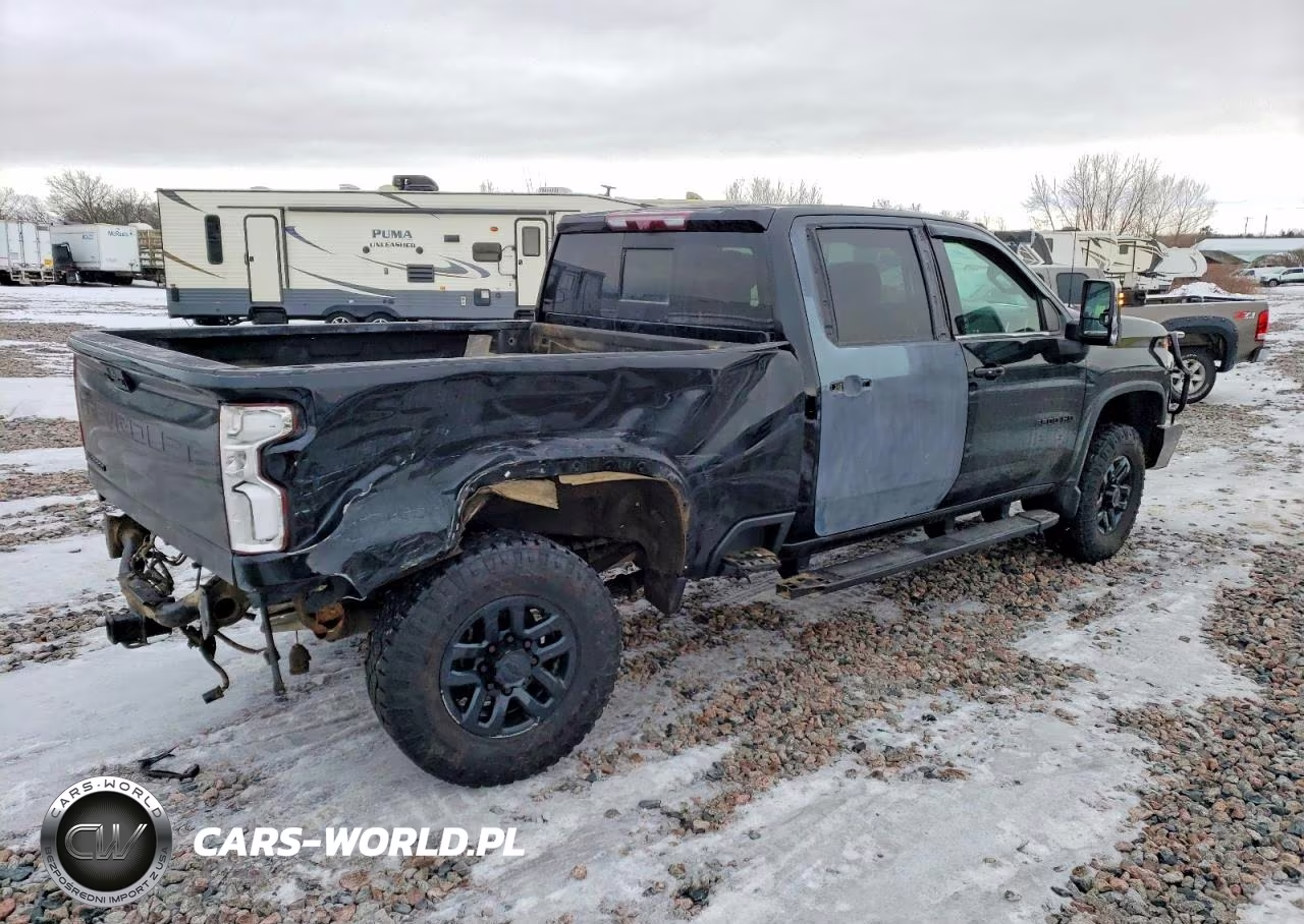 2021 Chevrolet Silverado K3500 High Country VIN:1GC4YVEYXMF143613 - 3