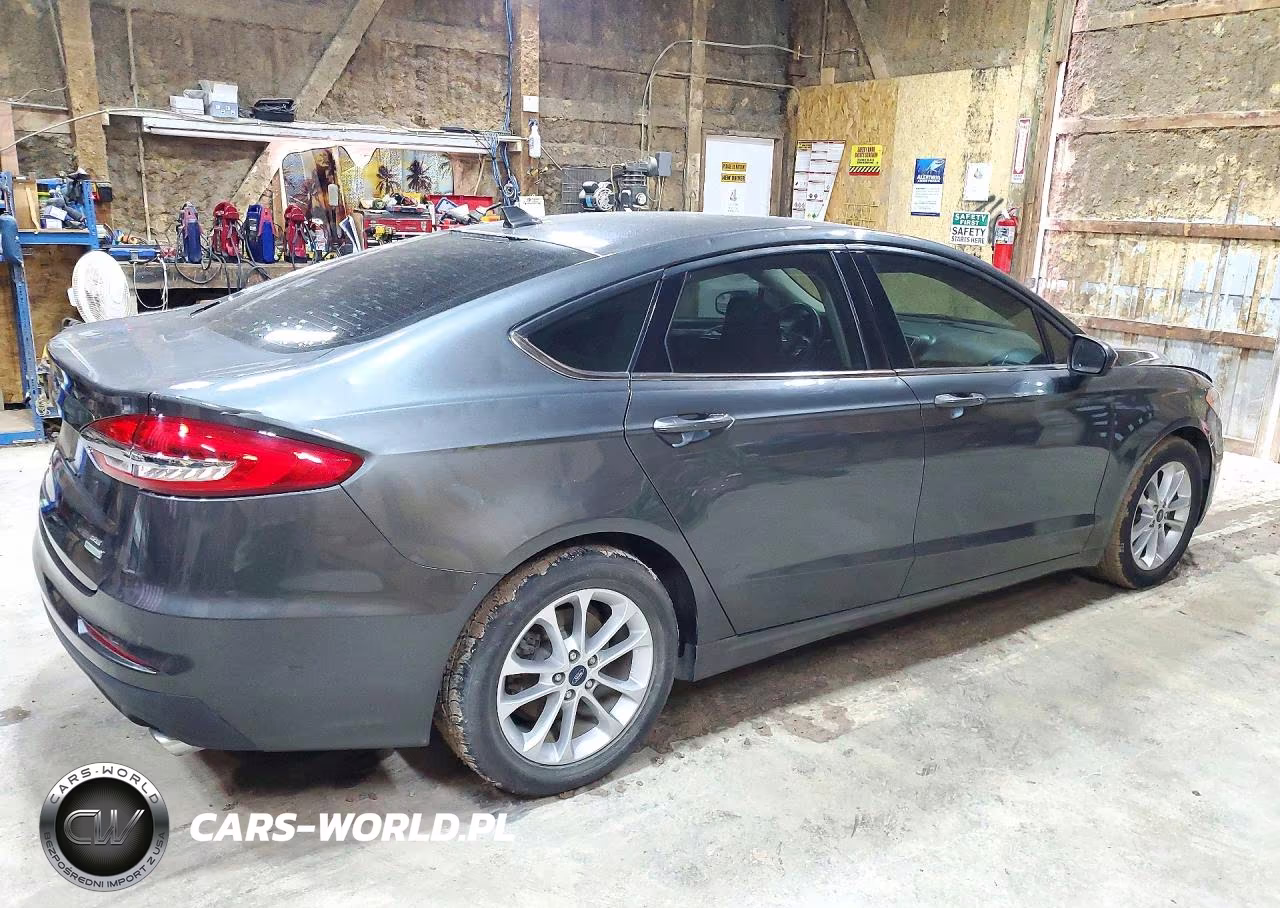 2020 Ford Fusion Se VIN:3FA6P0HD2LR246409 - 3