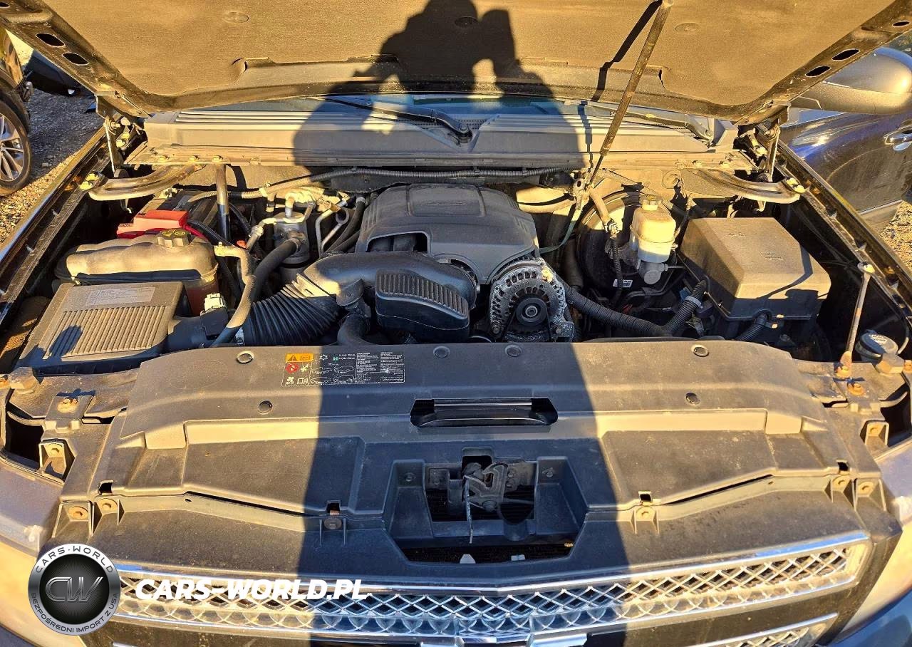 2011 Chevrolet Suburban K1500 Lt VIN:1GNSKJE39BR383826 - 12