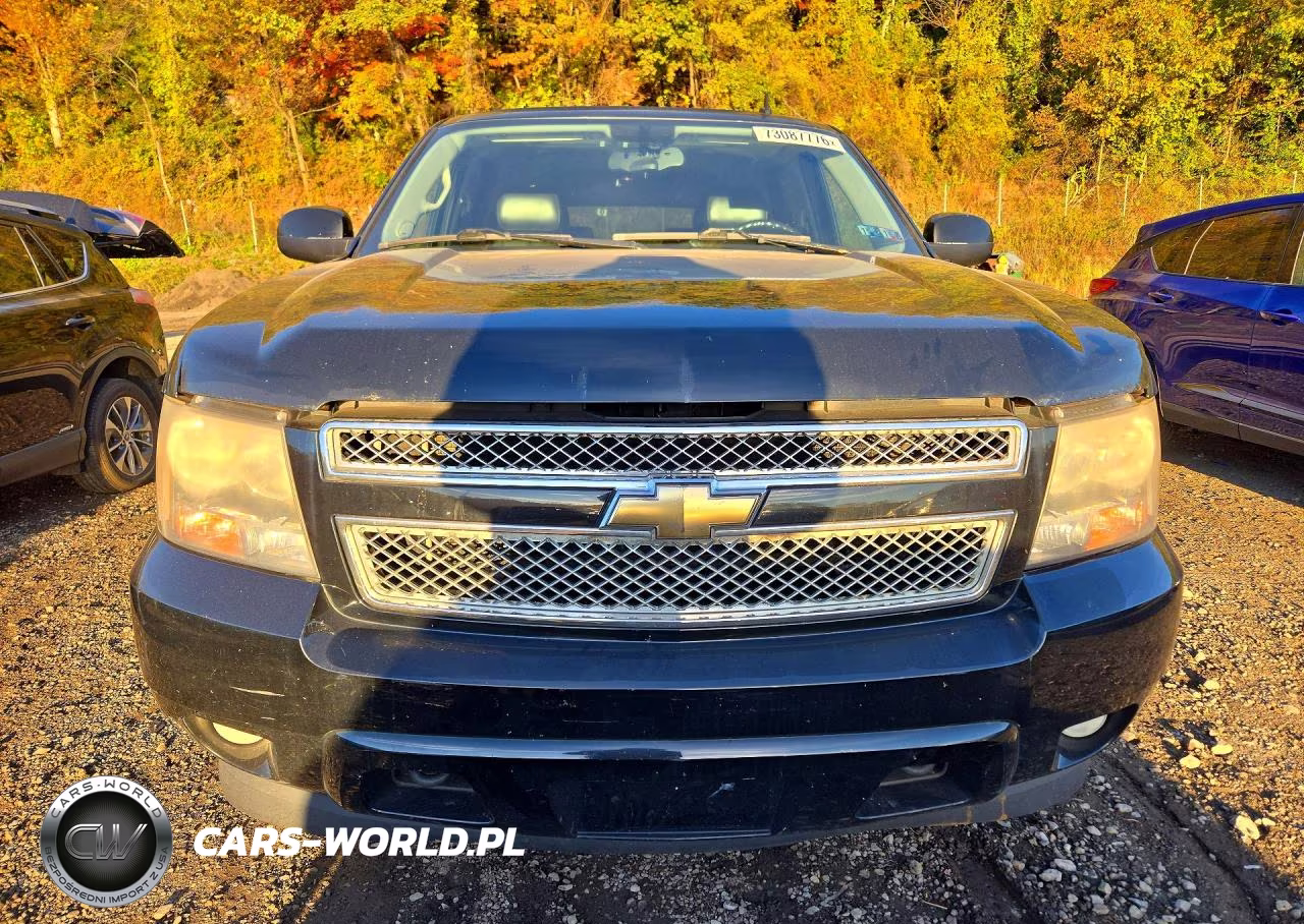 2011 Chevrolet Suburban K1500 Lt VIN:1GNSKJE39BR383826 - 5