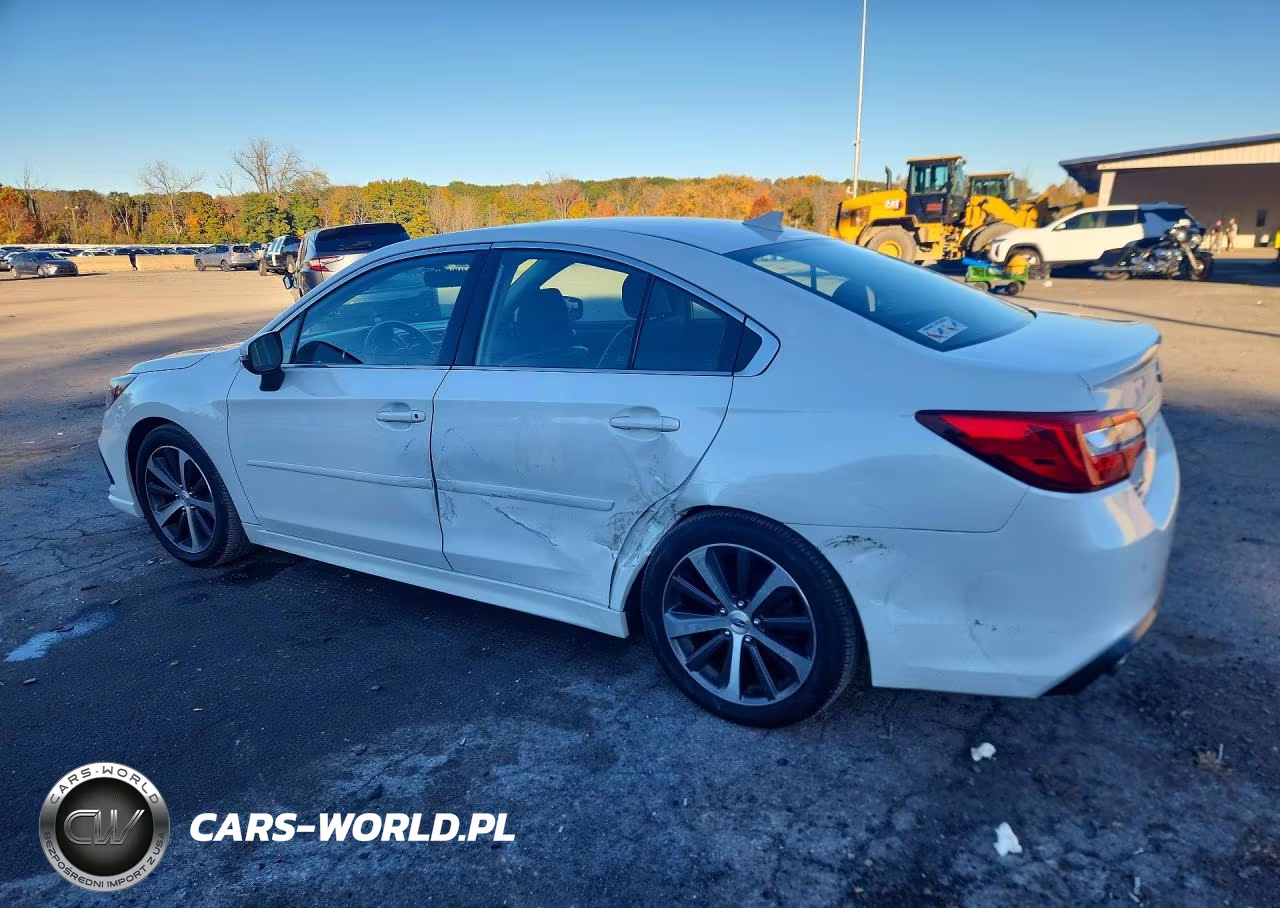 2019 Subaru Legacy 3.6R Limited VIN:4S3BNEN60K3023655 - 2