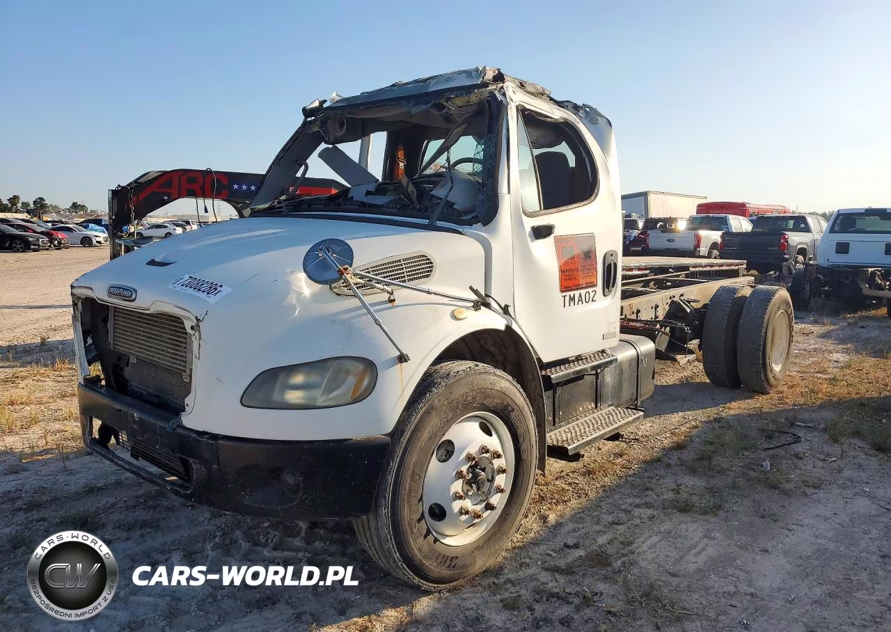 2007 Freightliner M2 106 Med