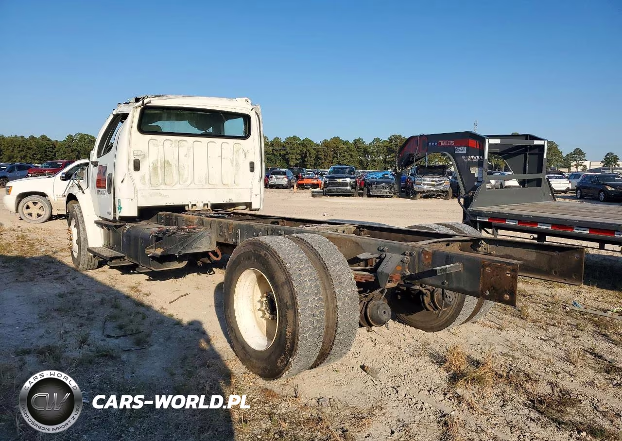 2007 Freightliner M2 106 Med VIN:1FVACWDC77HY36147 - 2