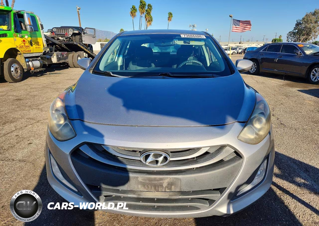 2013 Hyundai Elantra Gt Base VIN:KMHD35LE8DU097102 - 5