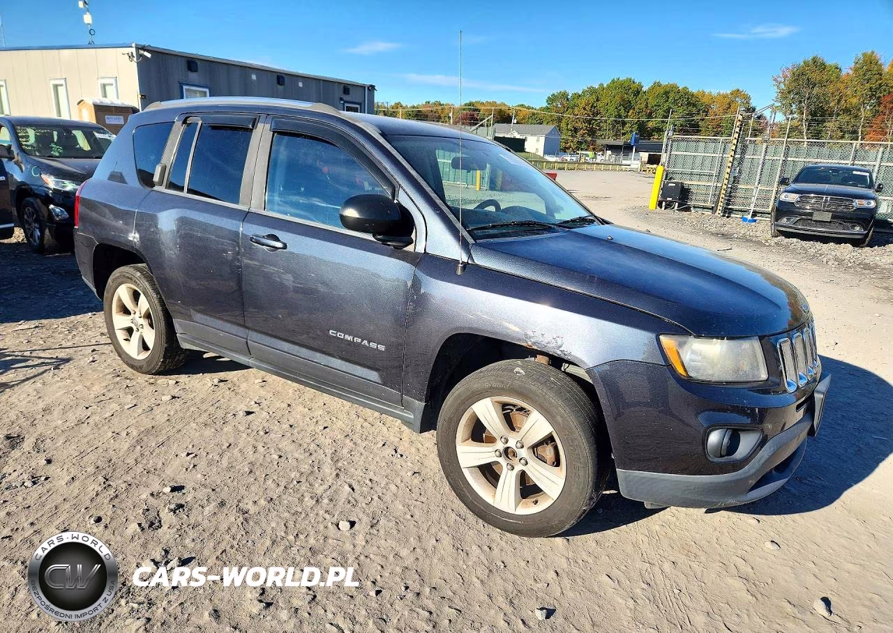 2014 Jeep Compass Sport VIN:1C4NJDBBXED718809 - 4