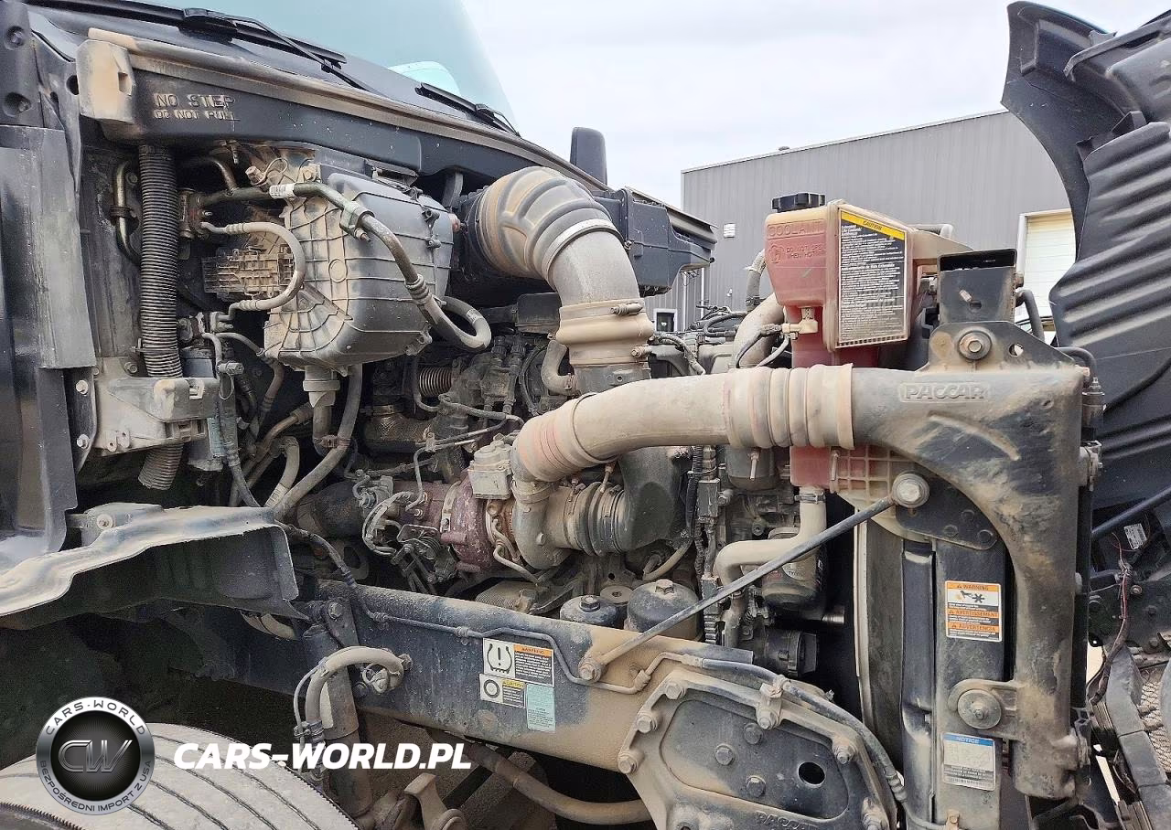 2022 Kenworth Construction T680 VIN:1XKYDP9X7NJ478938 - 11