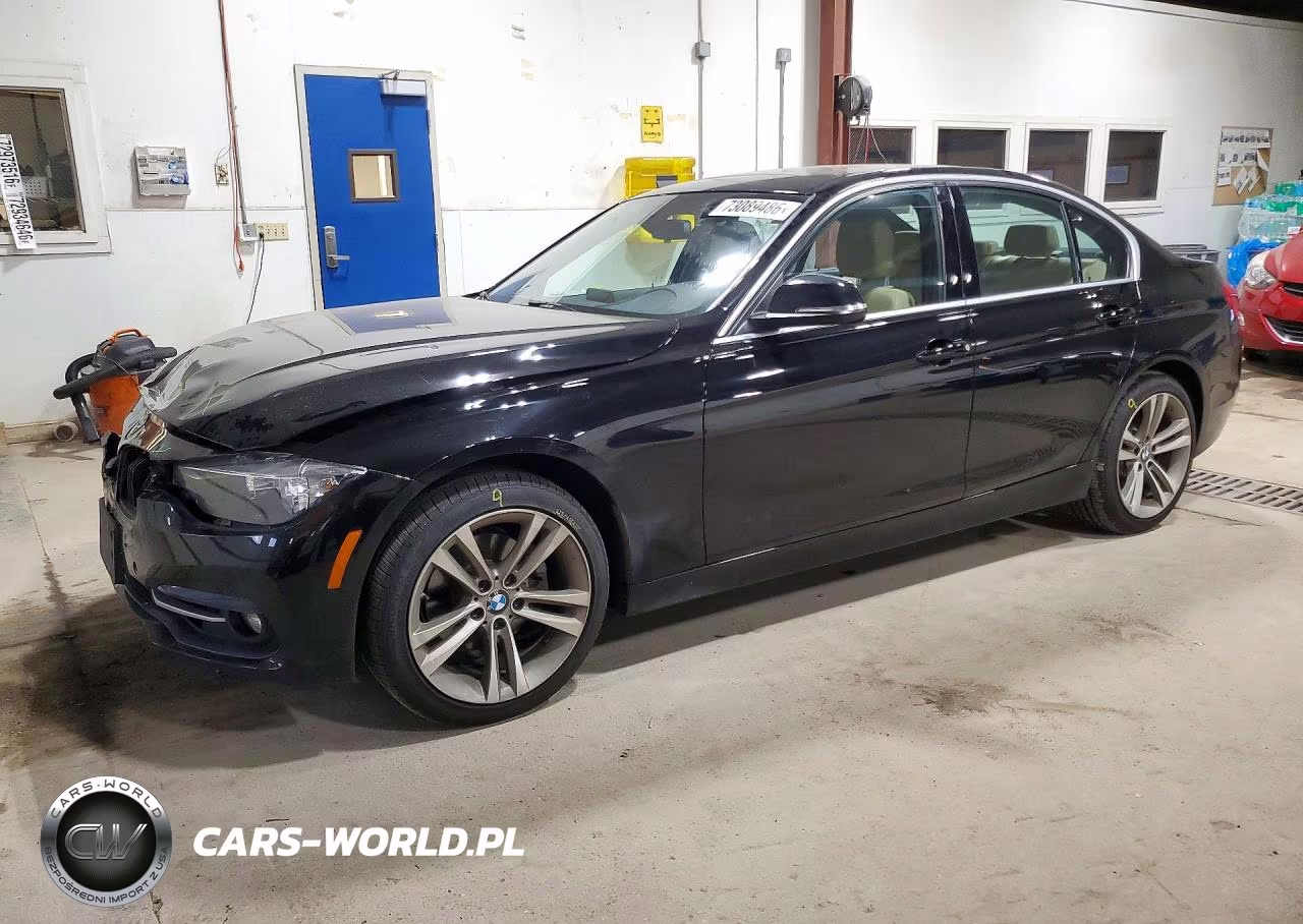 2017 BMW 330 Xi – zdjęcie 1 z 13