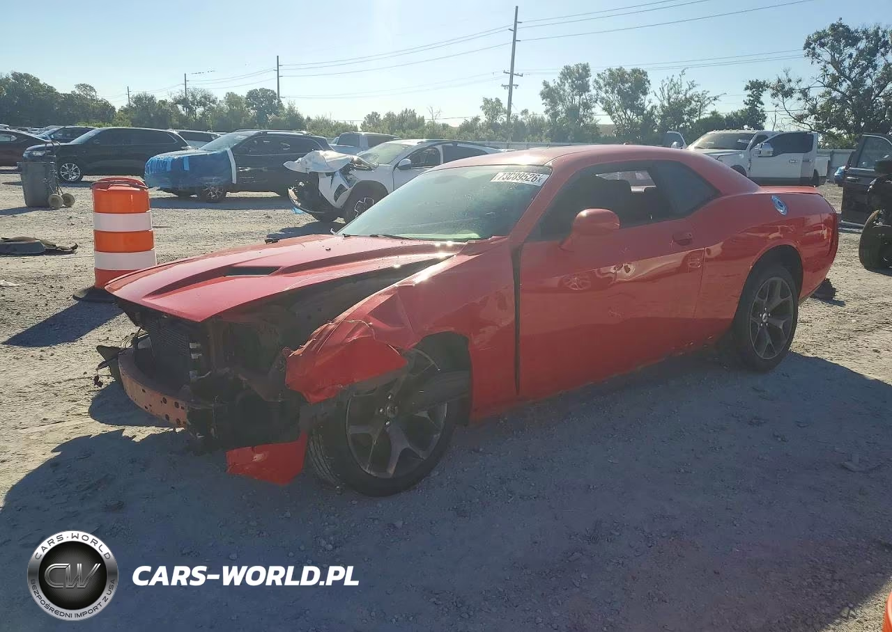2019 Dodge Challenger Sxt VIN:2C3CDZAG5KH733987 - 1