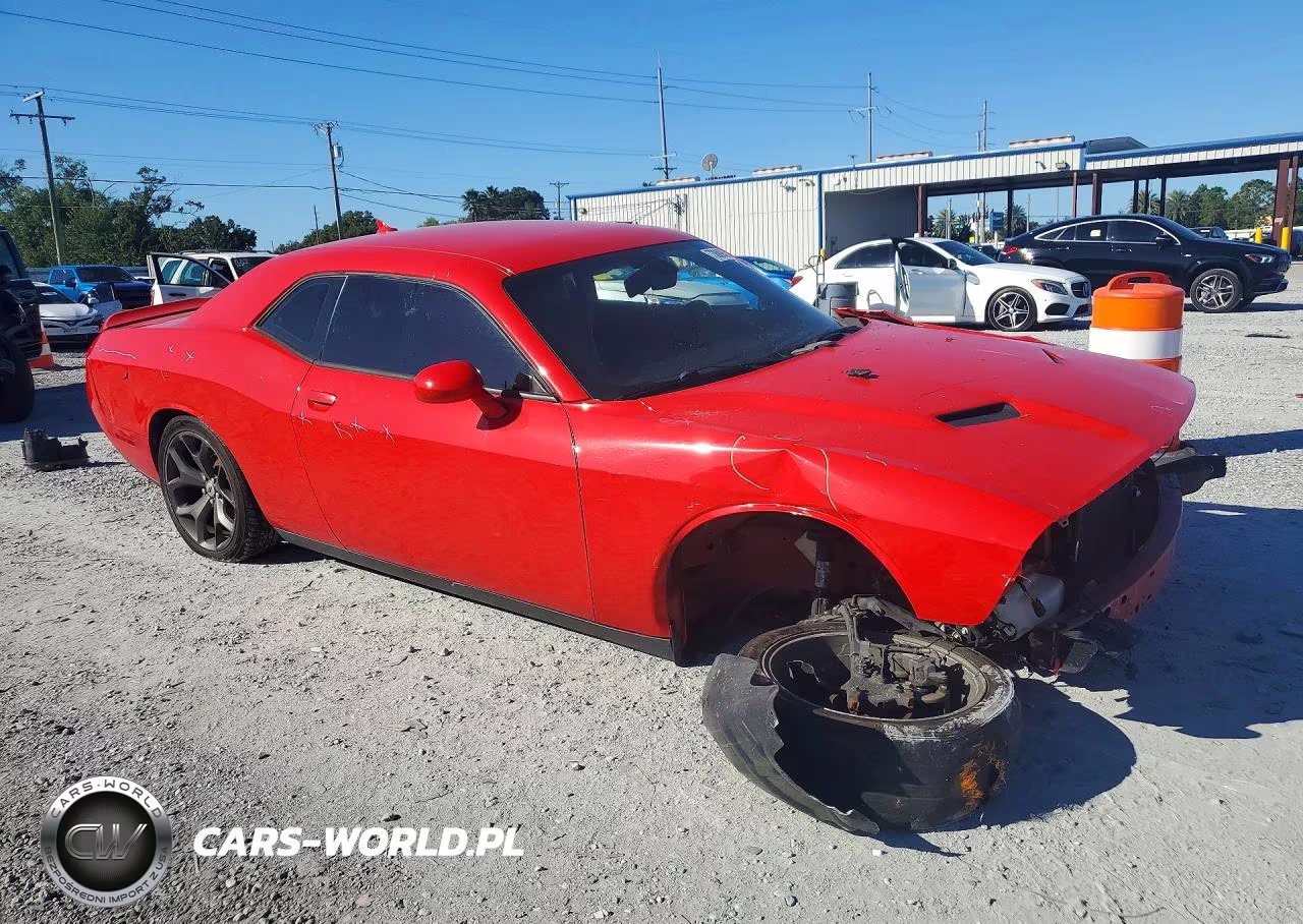 2019 Dodge Challenger Sxt VIN:2C3CDZAG5KH733987 - 4