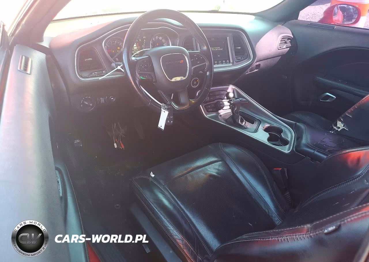 2019 Dodge Challenger Sxt VIN:2C3CDZAG5KH733987 - 8
