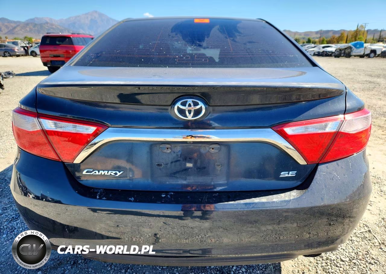 2017 Toyota Camry Se VIN:4T1BF1FK7HU384719 - 6