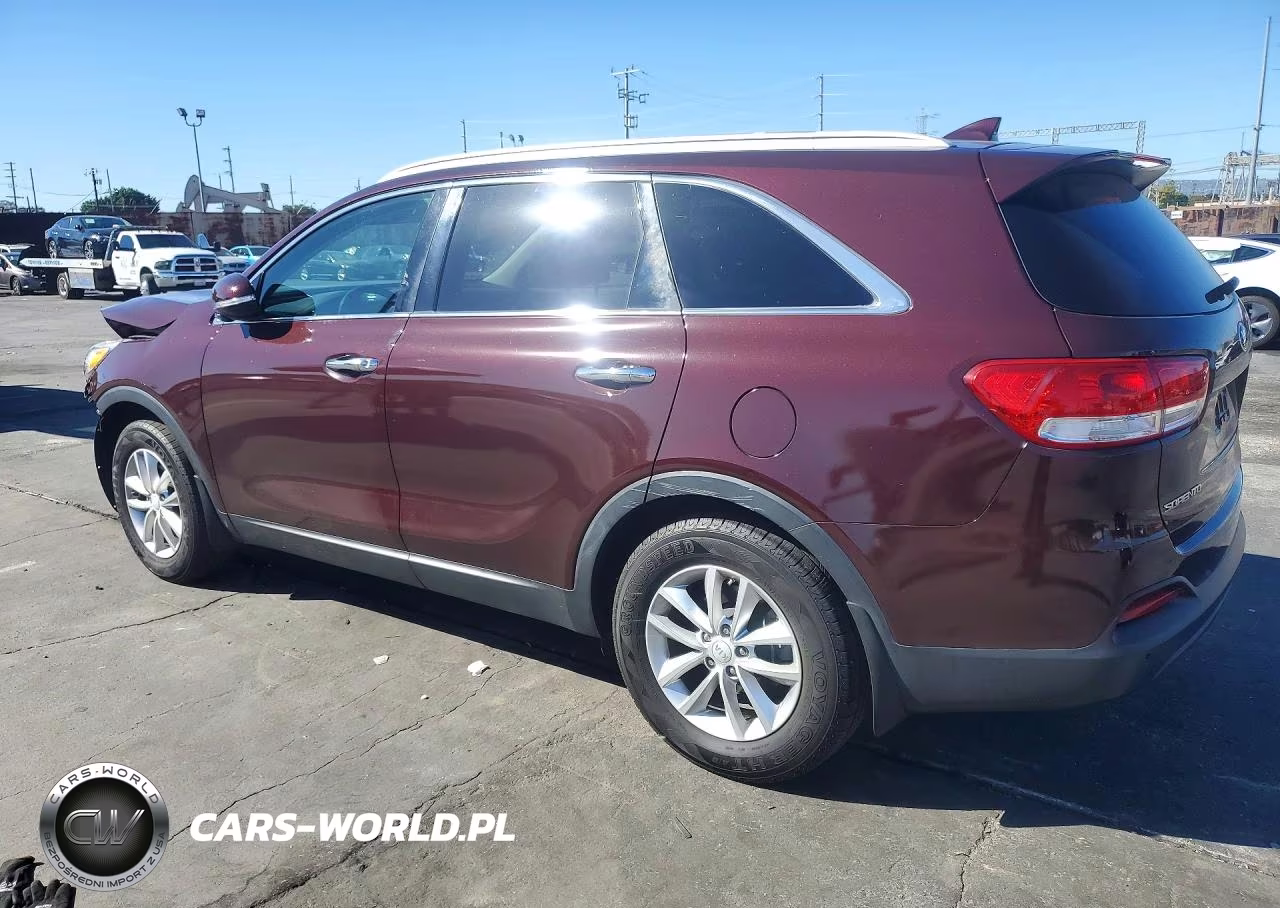 2017 Kia Sorento Lx V6 VIN:5XYPG4A53HG288744 - 2