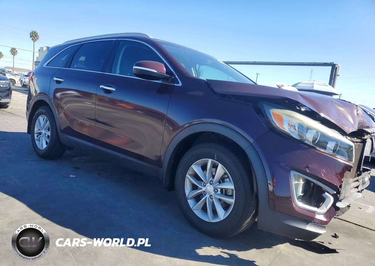 2017 Kia Sorento Lx V6 VIN:5XYPG4A53HG288744 - 4