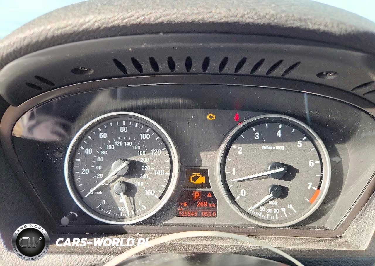 2013 BMW X5 xDrive50I VIN:5UXZV8C59D0C15558 - 9