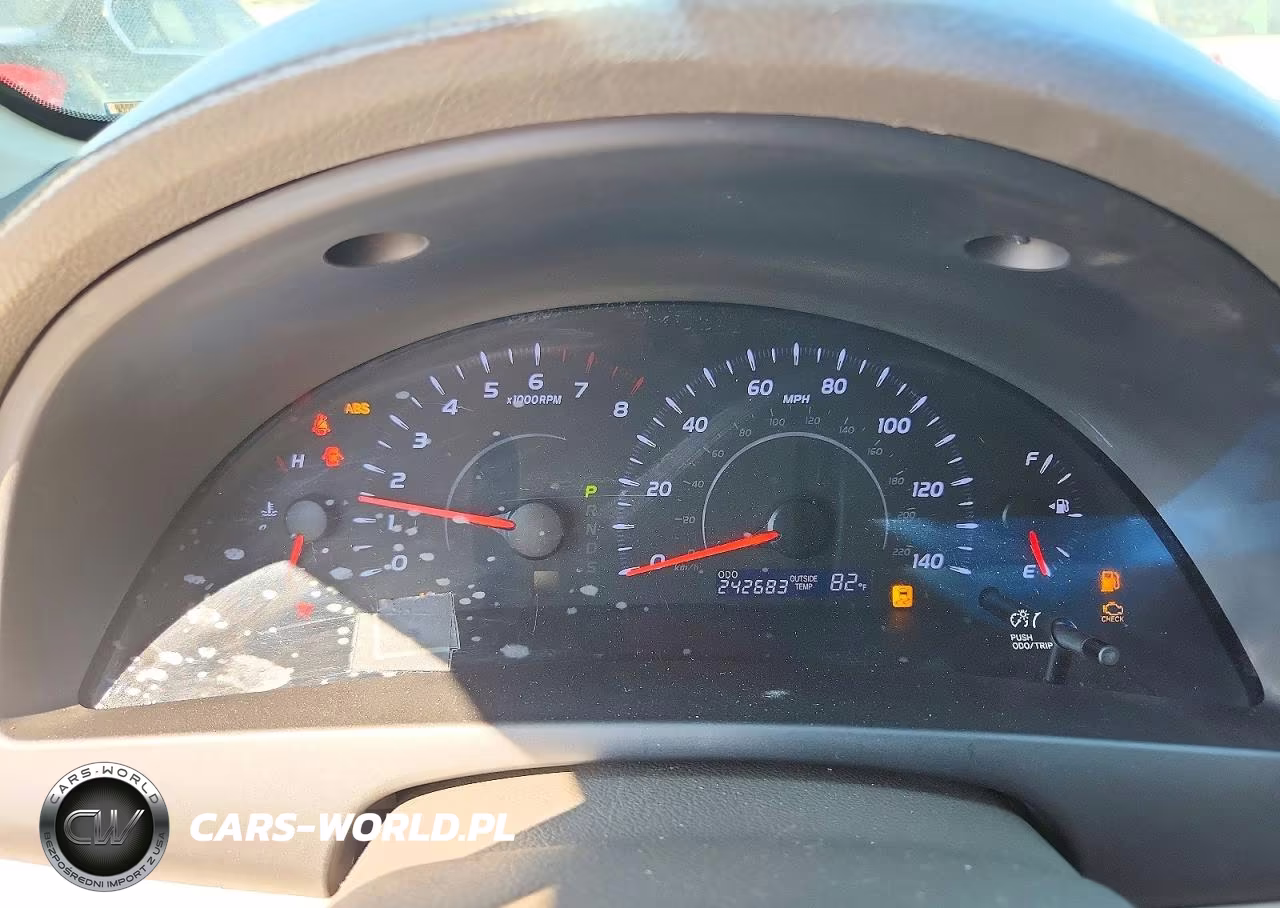 TOYOTA CAMRY VIN:4T1BF3EK5AU572870 - 9