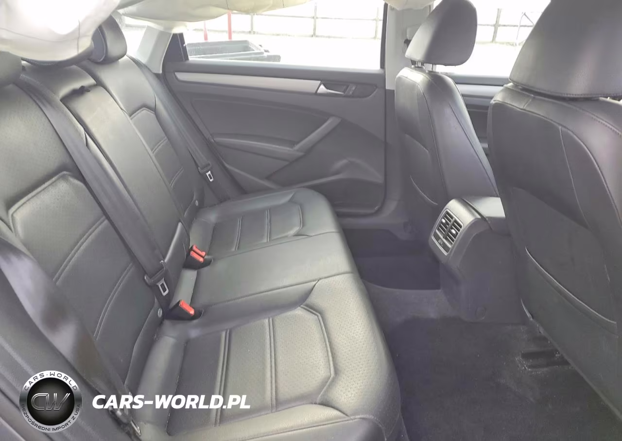 2014 Volkswagen Passat Se VIN:1VWBT7A38EC108497 - 10