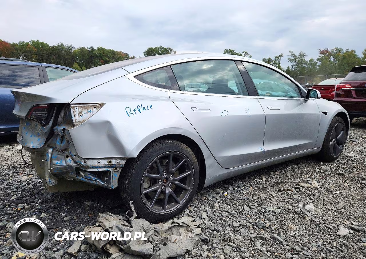 2018 Tesla Model 3 VIN:5YJ3E1EA2JF016564 - 3