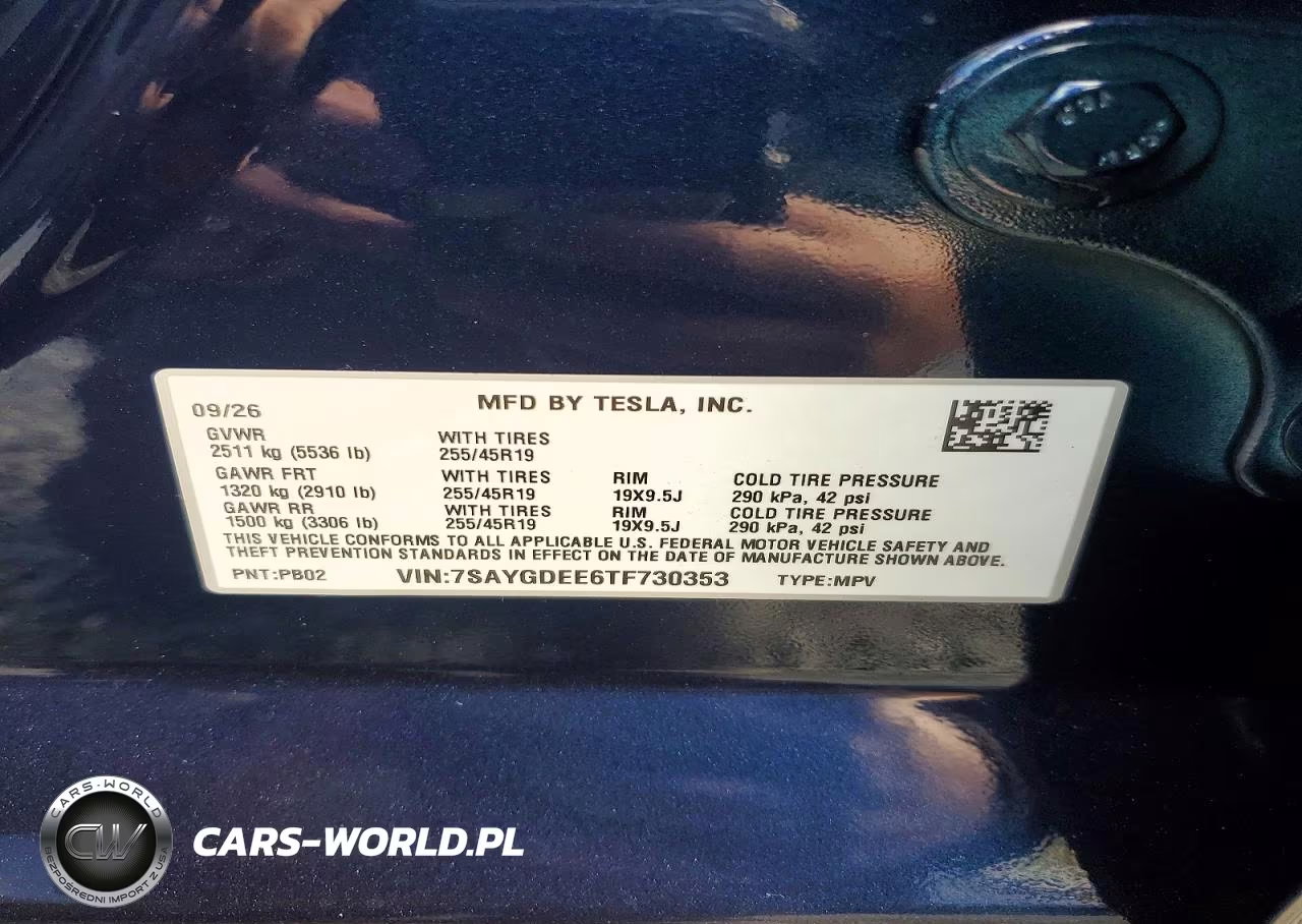 2026 Tesla Model Y VIN:7SAYGDEE6TF730353 - 13